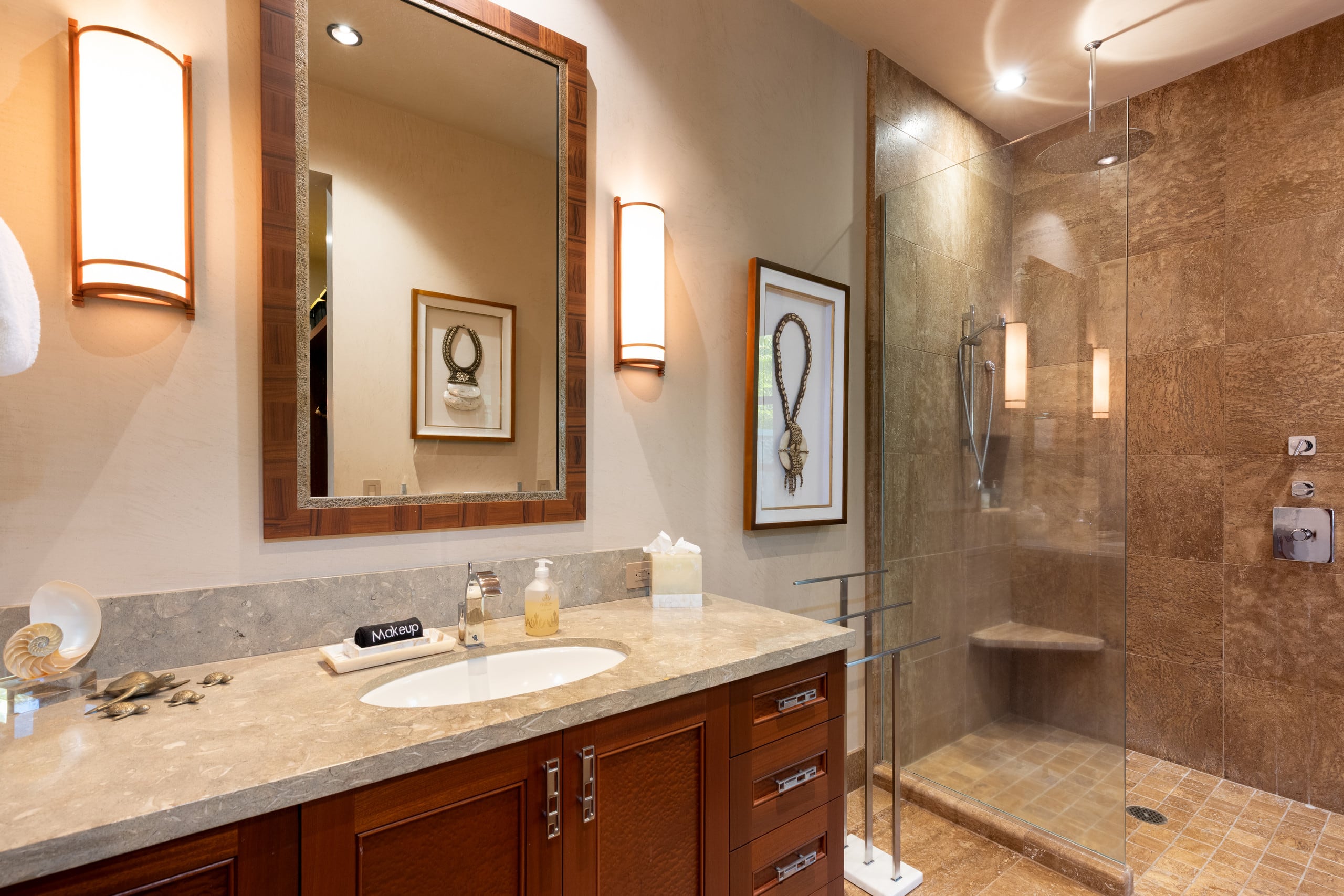 Home in Waimea · ★5.0 · 4 bedrooms · 8 beds · 3.5 baths - Image 44
