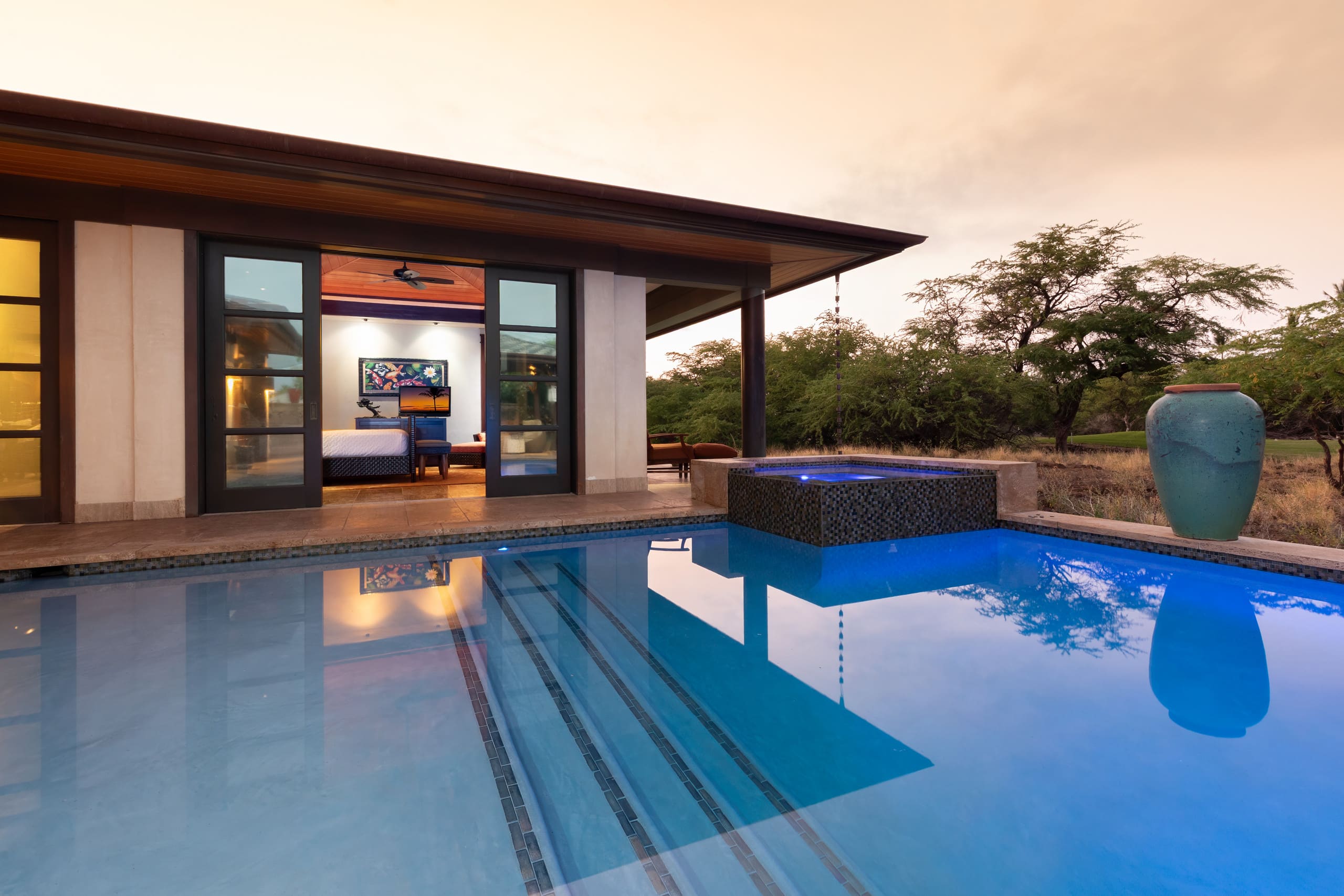 Home in Waimea · ★5.0 · 4 bedrooms · 8 beds · 3.5 baths - Image 4