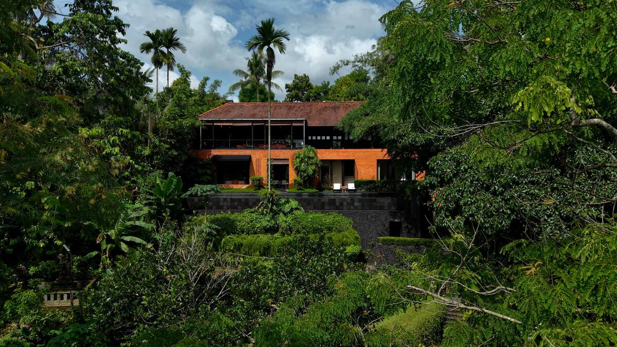 Sumeru Estate 4 BR