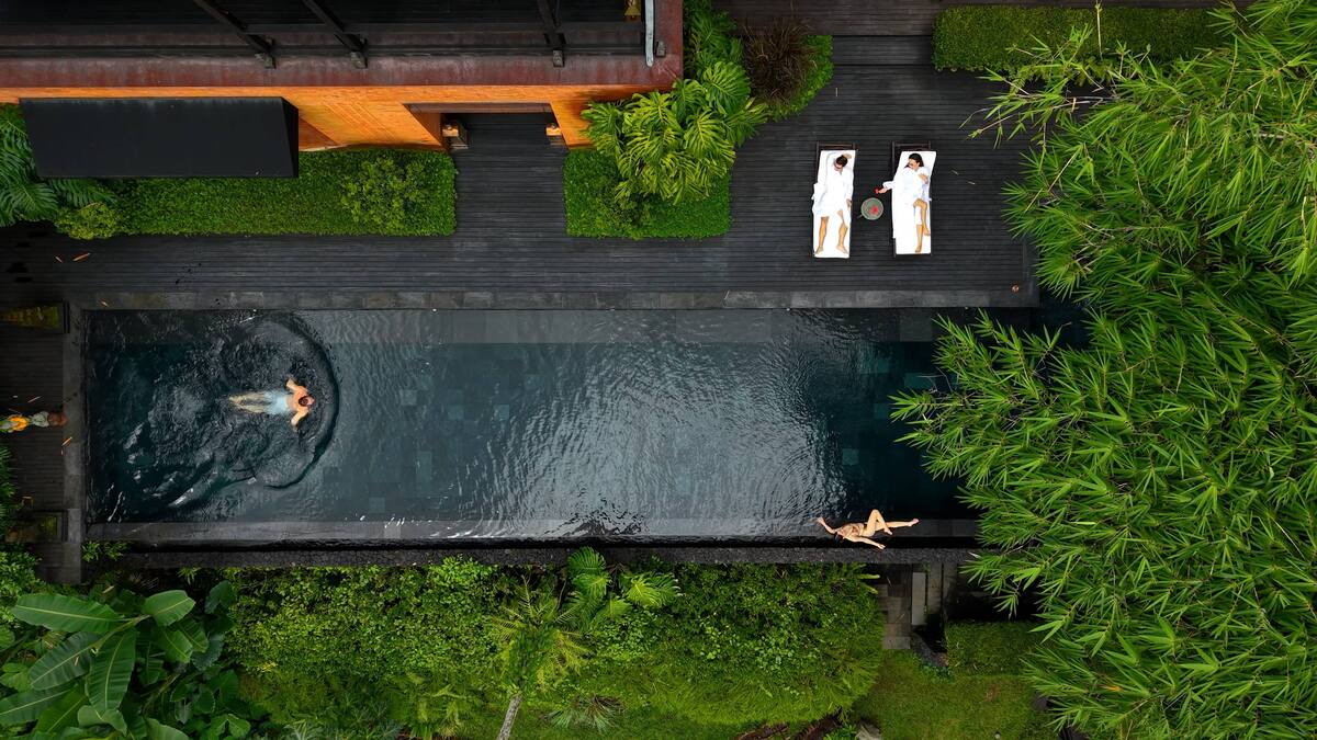 Sumeru Estate 3 BR