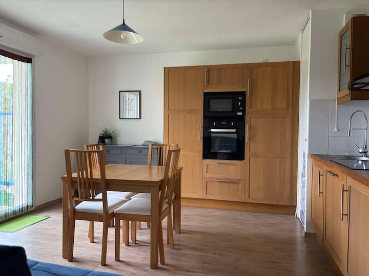 Appartement En Plein Centre - Pénestin
