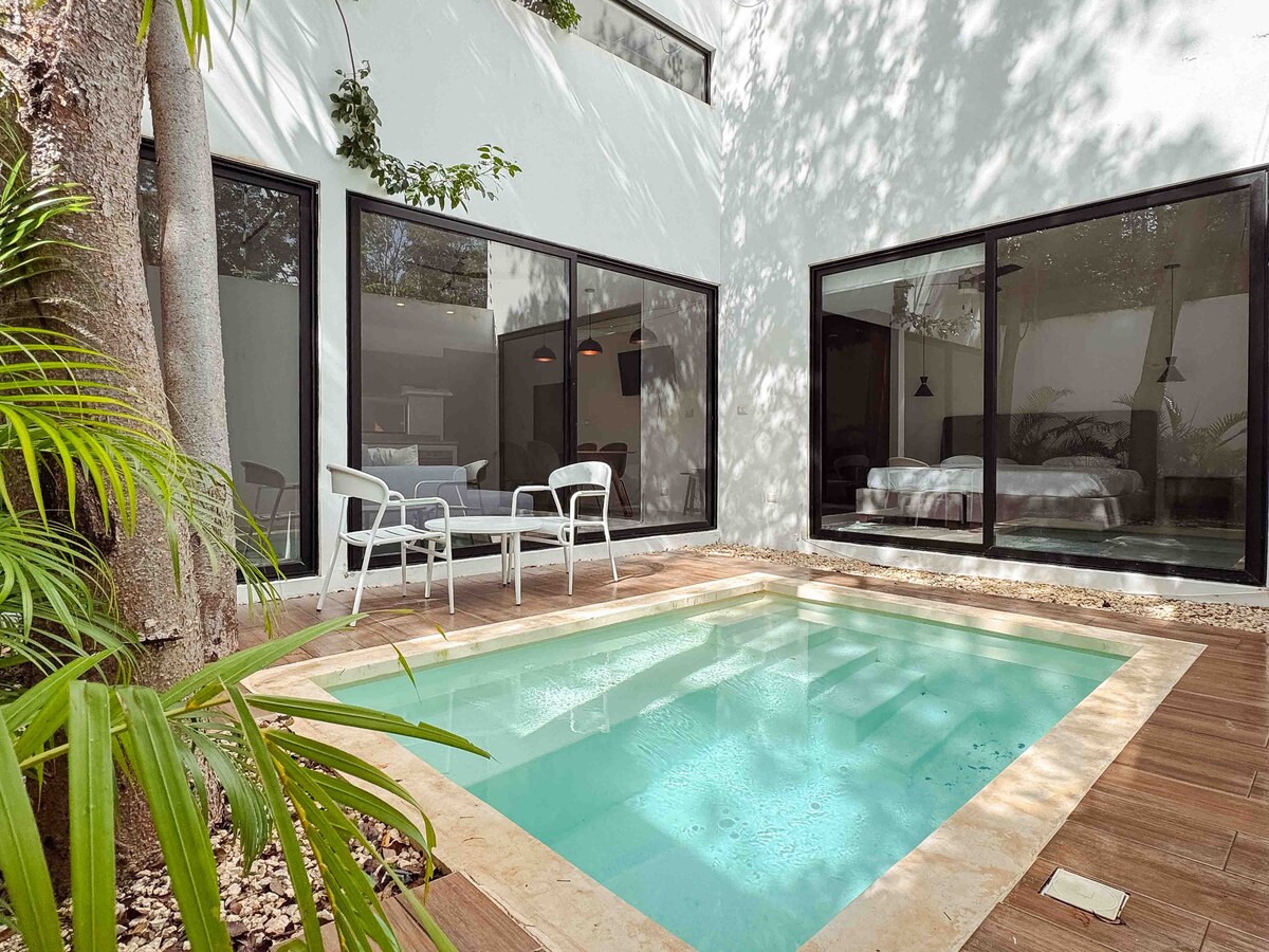 Image showcasing A spacious and bright apartment with a private pool - Apartments for ...