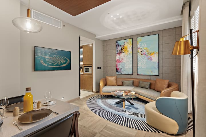 Branded Palm Jumeirah Design Studio By Beach, Mall - Dubai