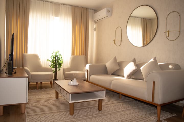 Luxe Suite Ay37 - Sahil