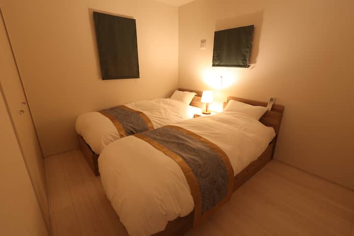 غرفة النوم 1