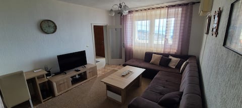 Top Airbnb: Kacinari Apartment | Old Town & Sea View in Ulcinj Ulqin