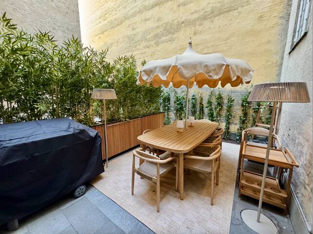 Copenhagen Collection: King’s Garden Studio gallery image 2