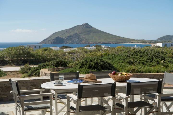 Paros VIP Pool Villa gallery image 5