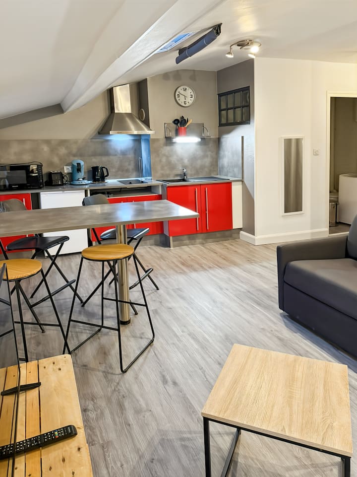 Appartement Cosy Cœur D'aurillac, 2 Lits, Wifi - Aurillac