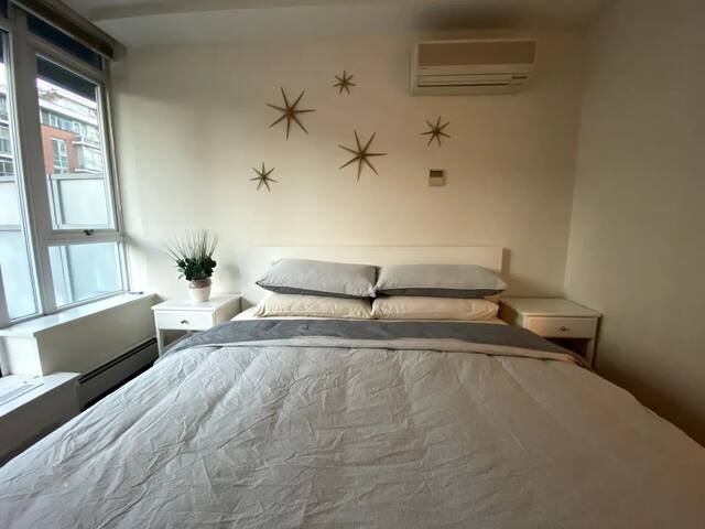 Lovely 3 bdrms with AC and free EV parking gallery image 4