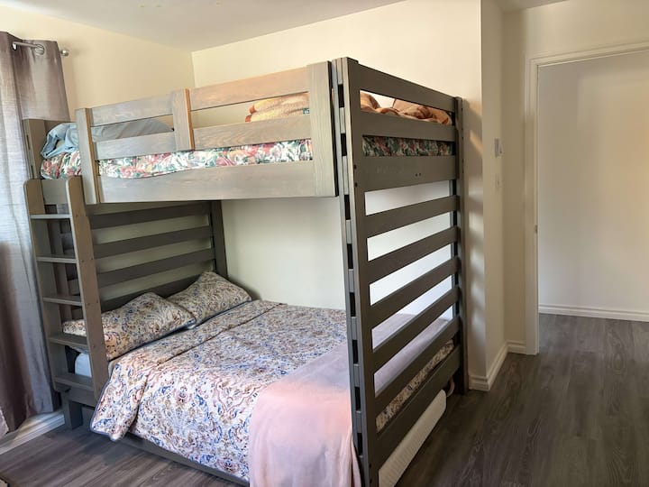 საძინებელი 3