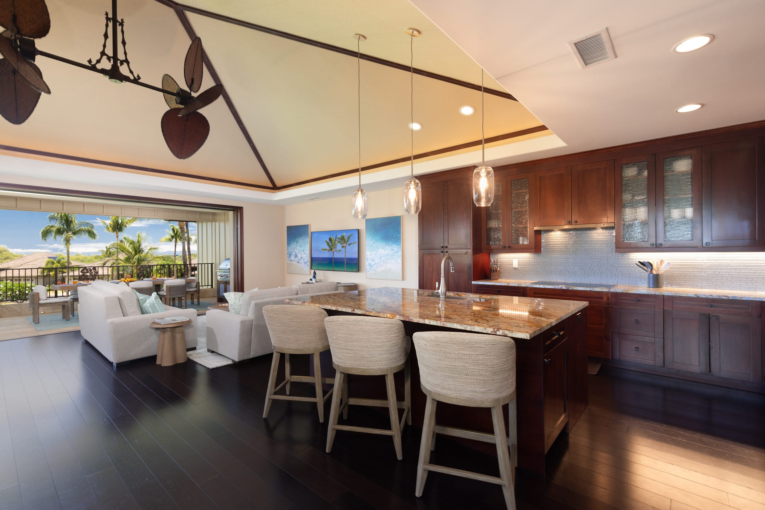 Home in Waimea · ★4.93 · 4 bedrooms · 7 beds · 3.5 private baths - Image 12