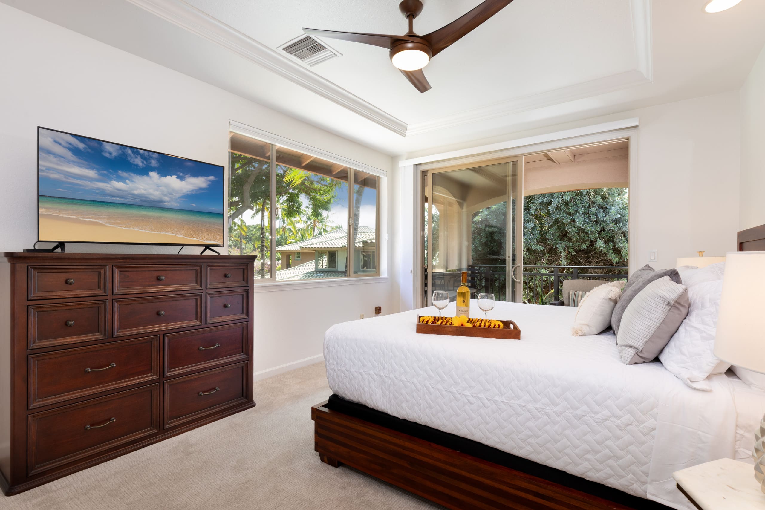Home in Waimea · ★5.0 · 2 bedrooms · 3 beds · 2 baths - Image 11