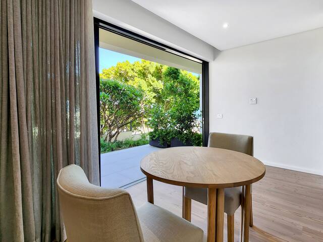 Villa Rohalya: Sensational designer hideaway / 6BR gallery image 4