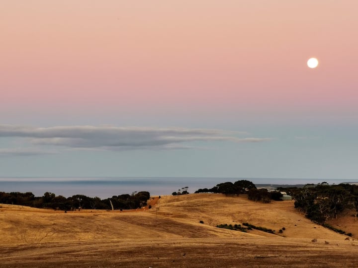 Still Windy Couple's Retreat - Kangaroo Island
