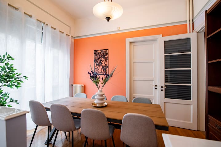 Olympus Living for groups