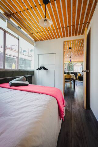 Unique space front Parque México gallery image 4