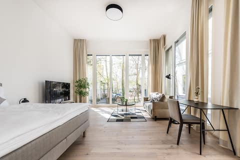 Design-Studio 1 (Gratis parken, Free Parking)