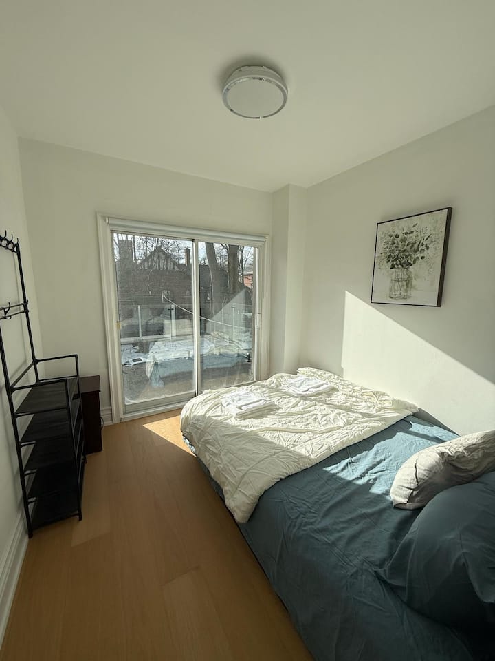 საძინებელი 4