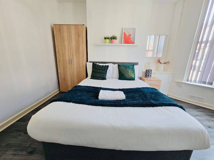 غرفة النوم 2