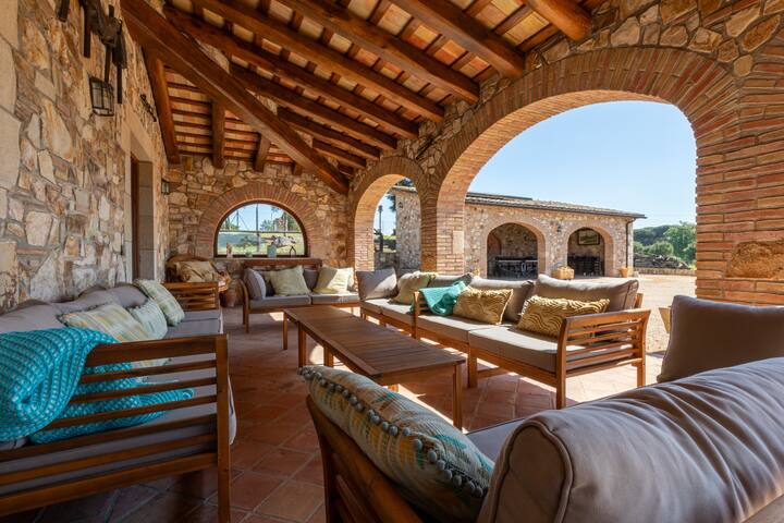 Preciosa casa rural a prop de Girona gallery image 2