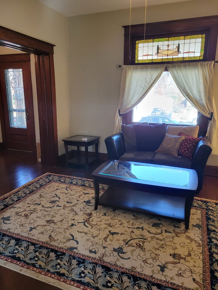 1 Bdrm- Perfect Short Term Nurse/ Corporate Rental - Cincinnati, OH