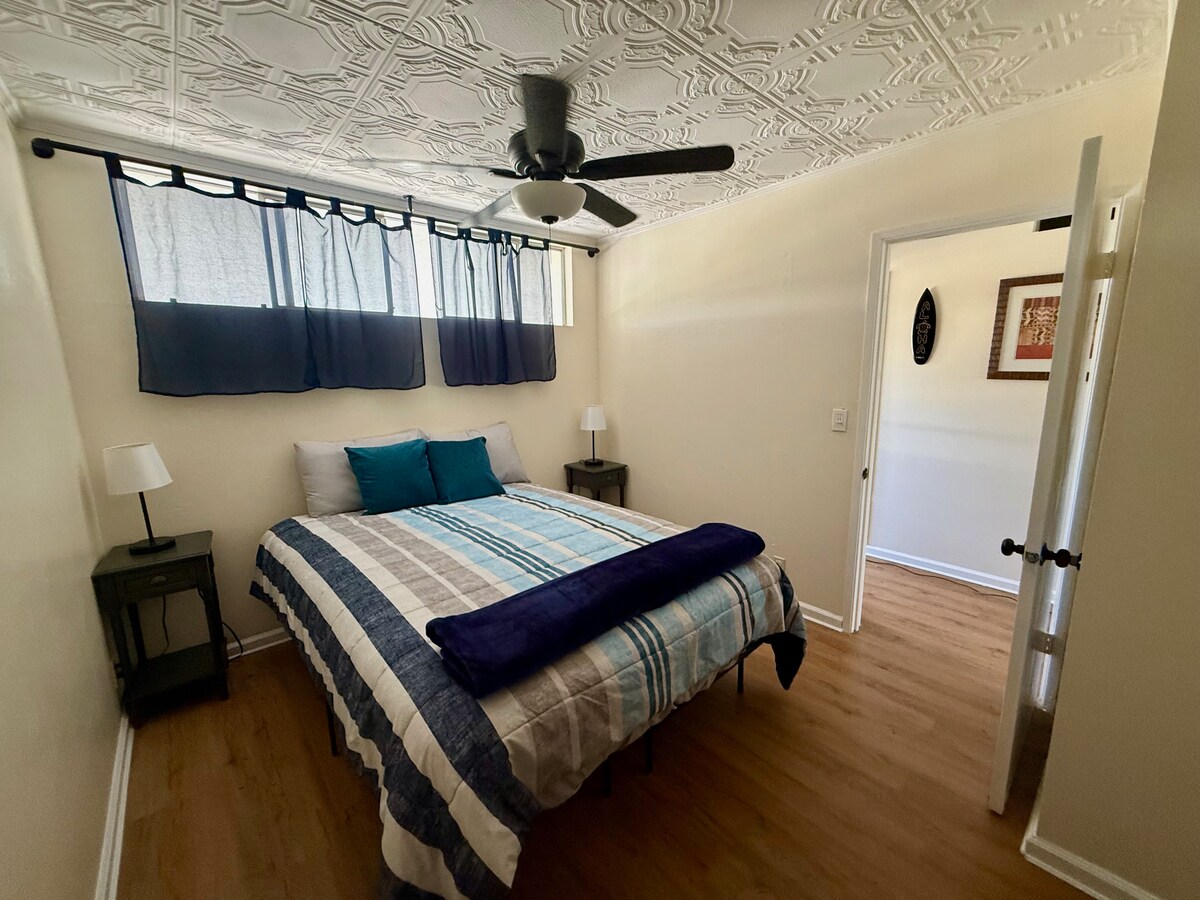 الملكة في غرفة النوم رقم2