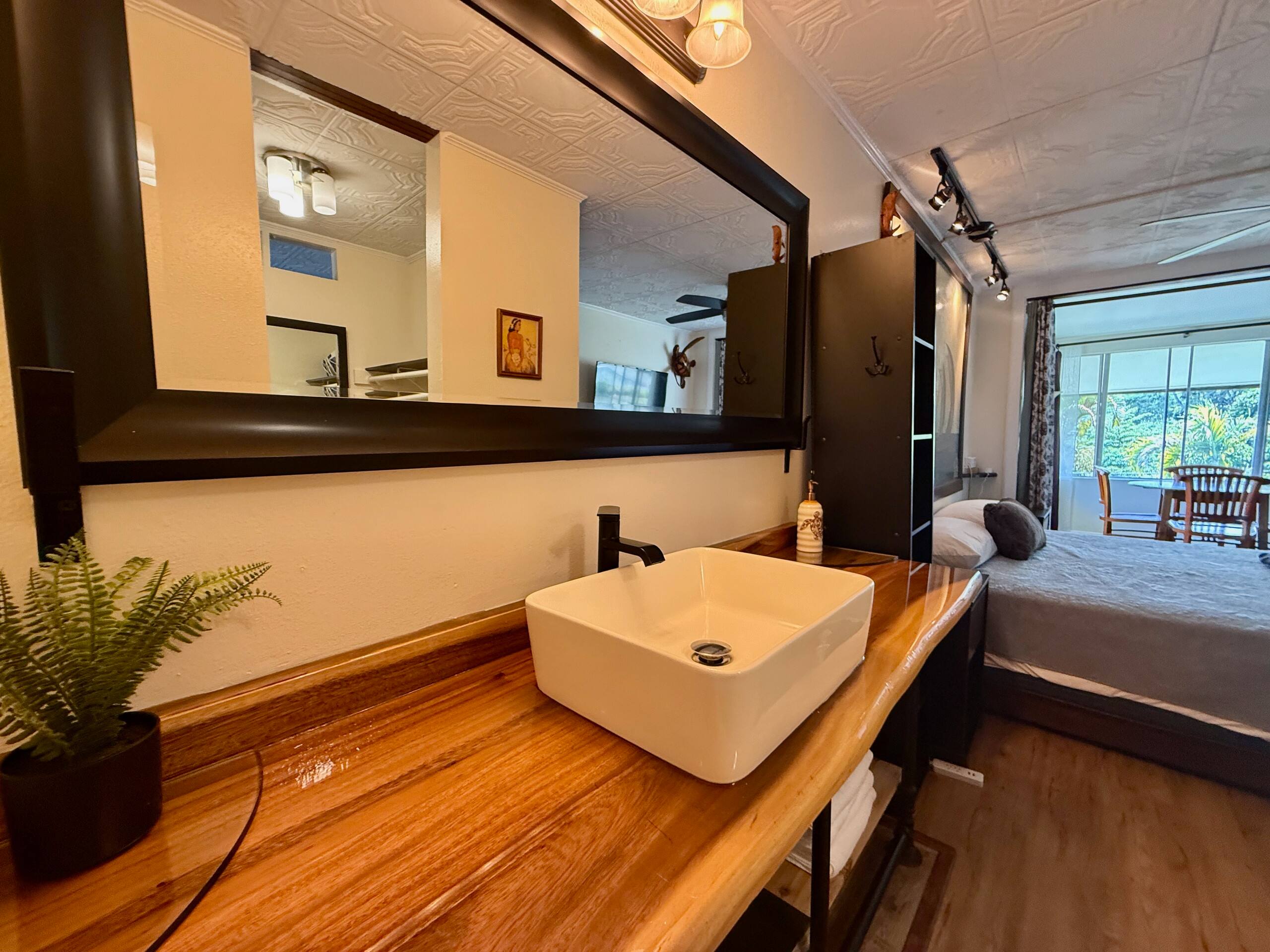 Completely Private Hilo Condo, Convenient Location - Photo 12