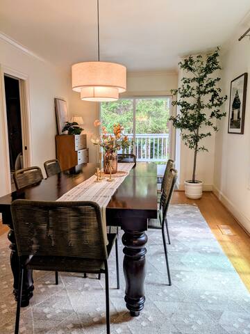 Queen Anne Home near Seattle Center, Downtown, SLU gallery image 4