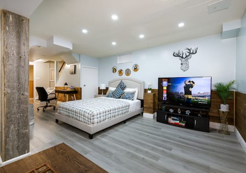 Popular Airbnb listing: The Cozy Cove Studio in Clarington