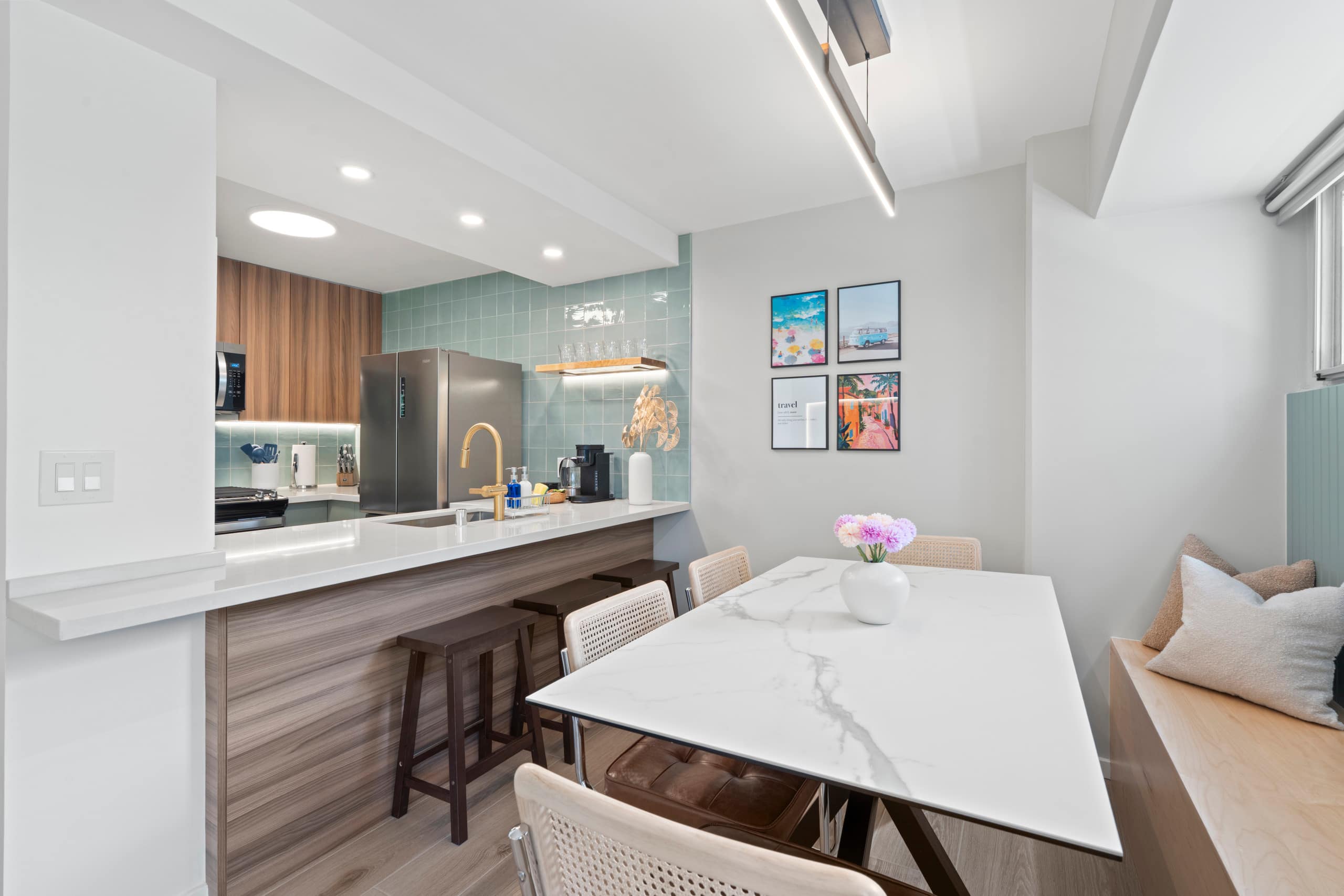 Condo in Honolulu · ★5.0 · 2 bedrooms · 5 beds · 2 baths - Image 19