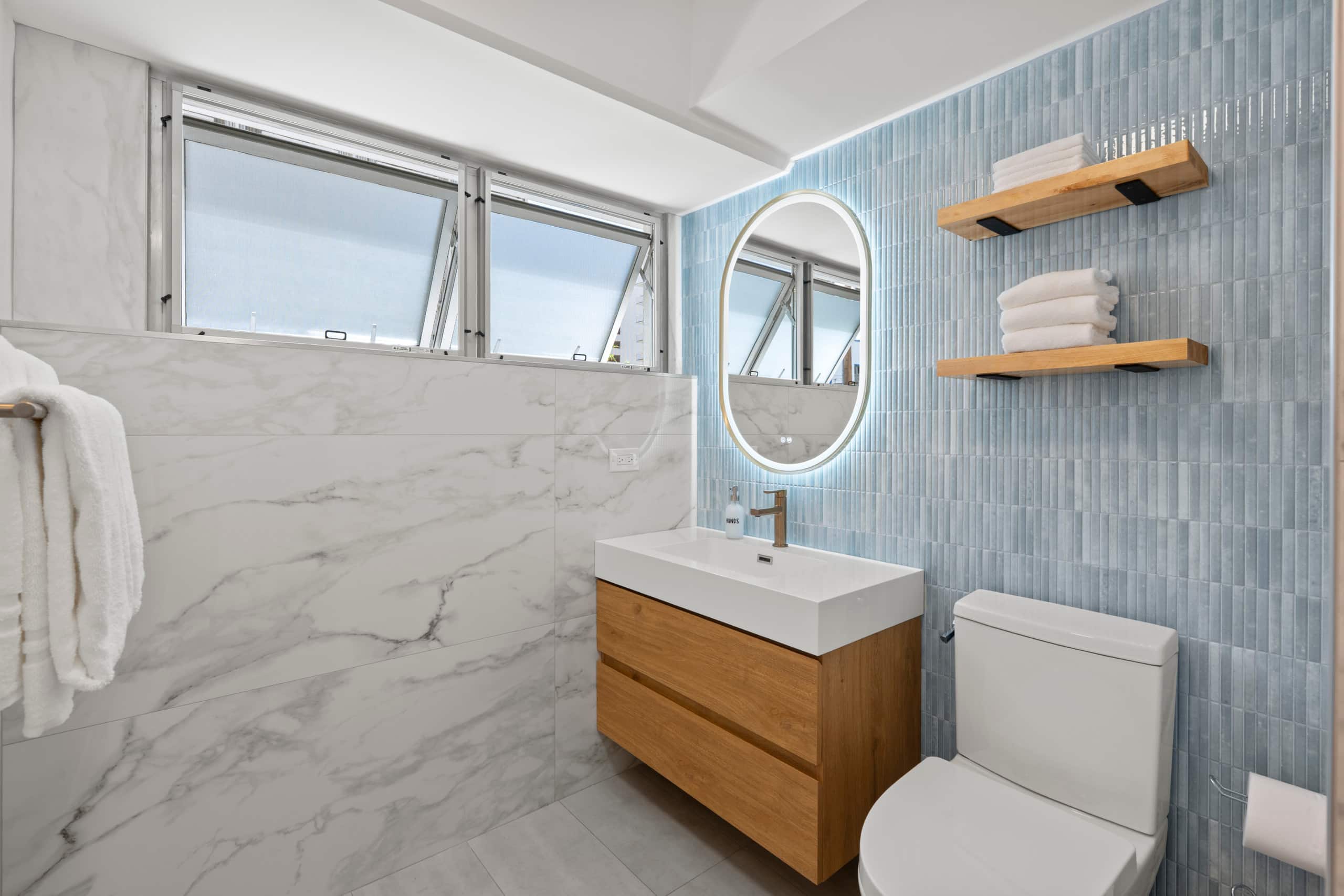 Condo in Honolulu · ★5.0 · 2 bedrooms · 5 beds · 2 baths - Image 25