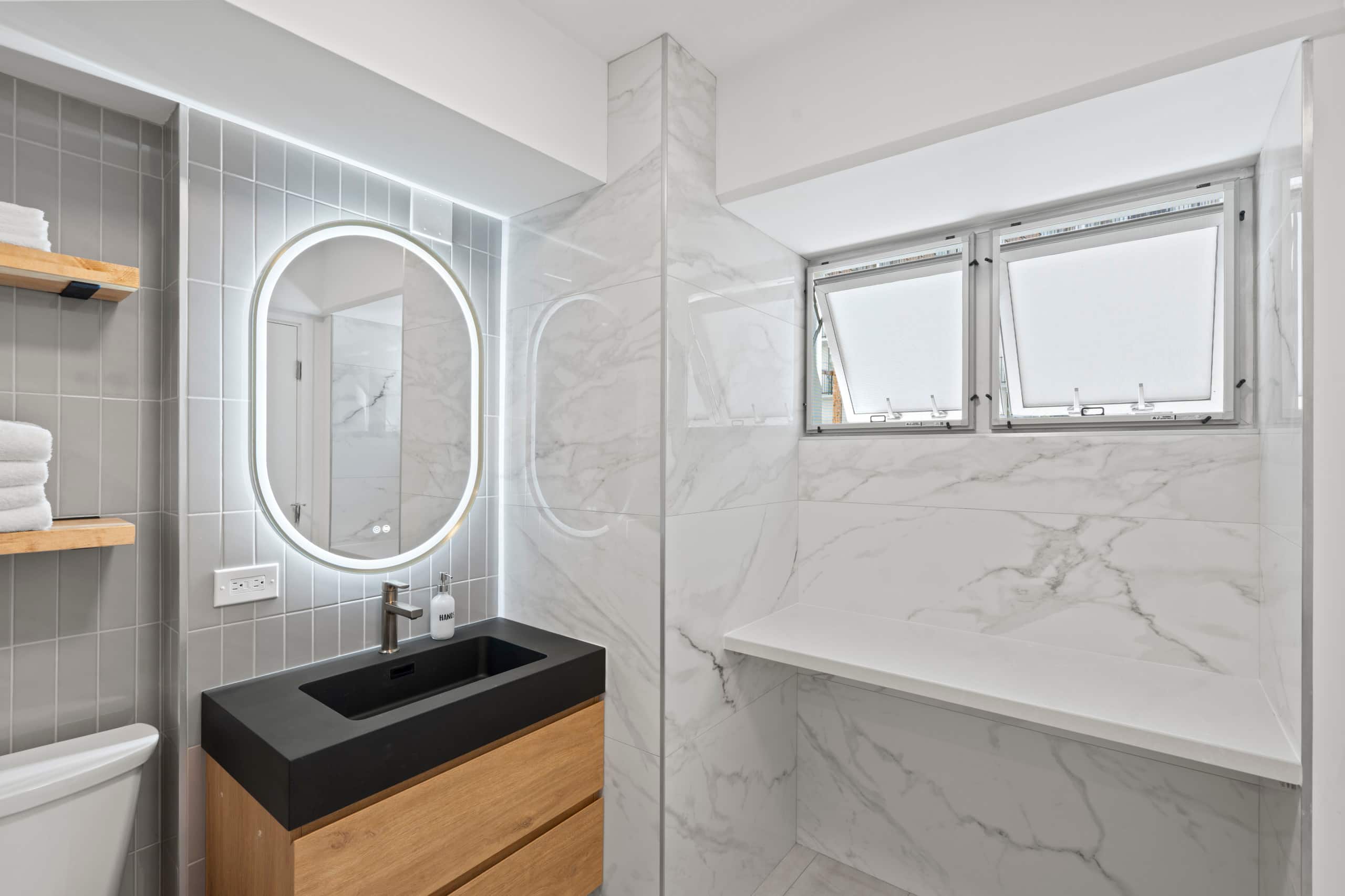 Condo in Honolulu · ★5.0 · 2 bedrooms · 5 beds · 2 baths - Image 29