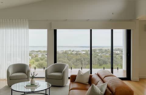 Successful Airbnb property: View of the Bridge in San Remo