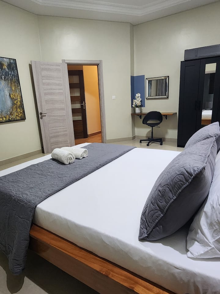 საძინებელი 1