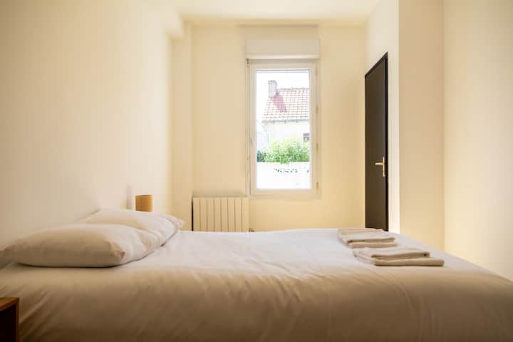 غرفة النوم 2