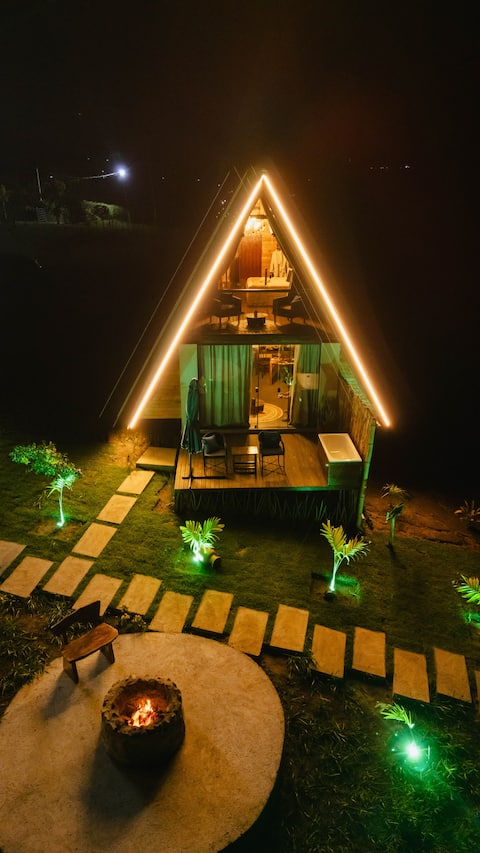 Craúna: Luxury Cabin with Bathtub - 1 hour from Recife