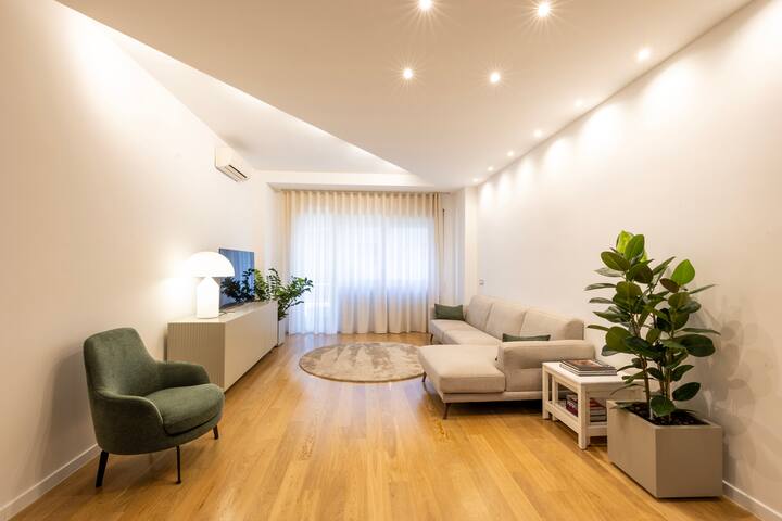 Floresa Vatican Elite: Luxury Stay Near Vatican gallery image 2