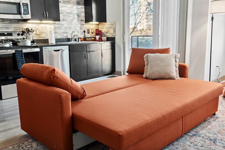 Stylish Apt Deep Ellum-king Bed-parking-w/d137 - Fair Park - South Dallas