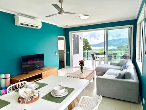 Popular Airbnb listing: Panoramic Ocean & Mountain Views @ the Whitsundays in Airlie Beach