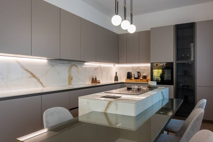 White House Shell & Lux Suites gallery image 5