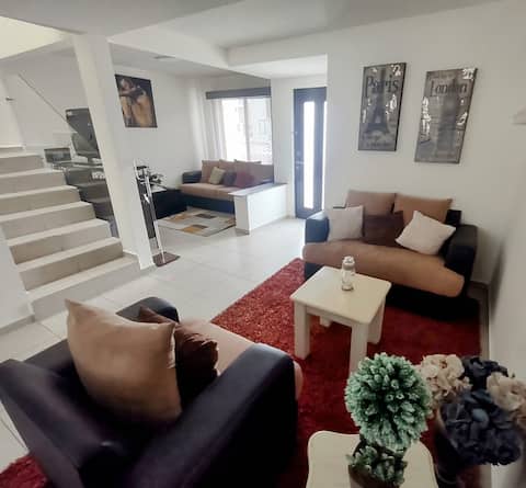 Successful Airbnb property: Enjoy nature, peace and style in Zibata in Zibatá [Fraccionamiento]