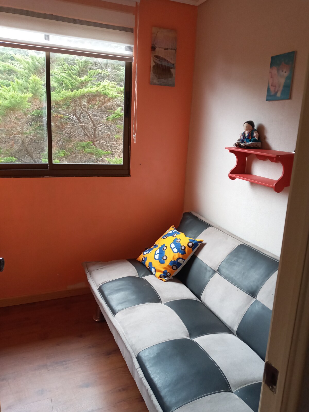 Წარმოუდგენელი სიკაშკაშე და ხედი ასწლეულებზე