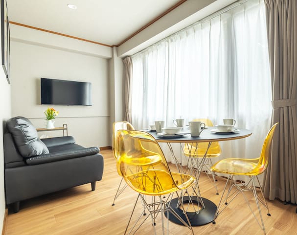 家族やグループ旅行に最適！相撲両国で8BR/3BA！15名OKな広々197㎡貸切/3駅利用＆駐車場付 gallery image 4