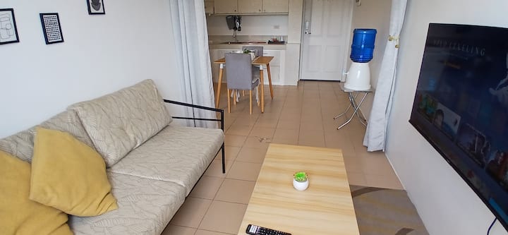 Spacious 1br At Marina Spatial W/pool | 5.0 - 더마겟