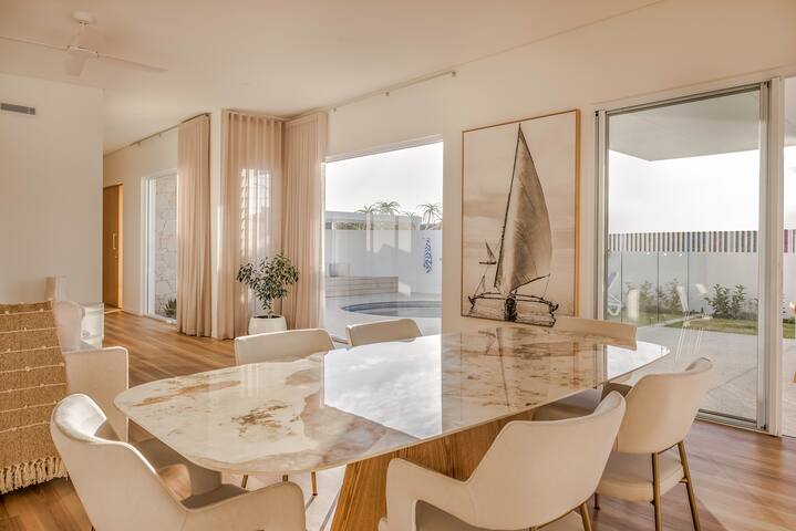 Amara Sands | Dunsborough | Heated Pool gallery image 2