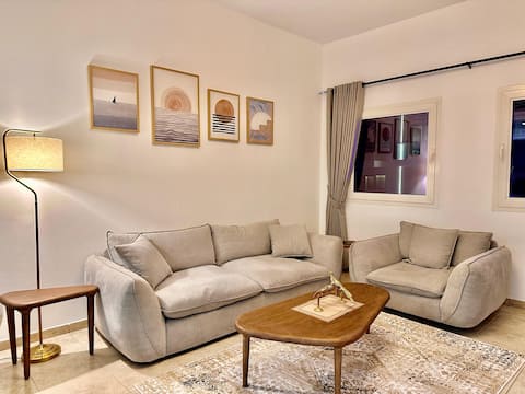 Popular Airbnb listing: Cozy Family-Friendly 2BR in JVT in Al Barsha South Fifth