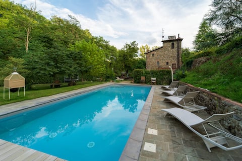 [Historic 14th-Century Mill] Private Pool & Garden