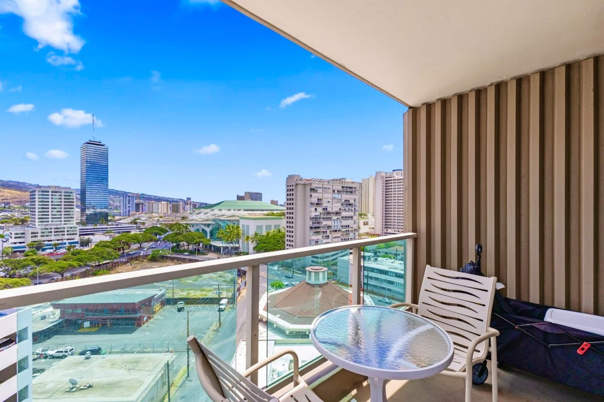 11FL-Upscale King Suite-Corner Unit-Ala Moana Hotel~ - Image 20