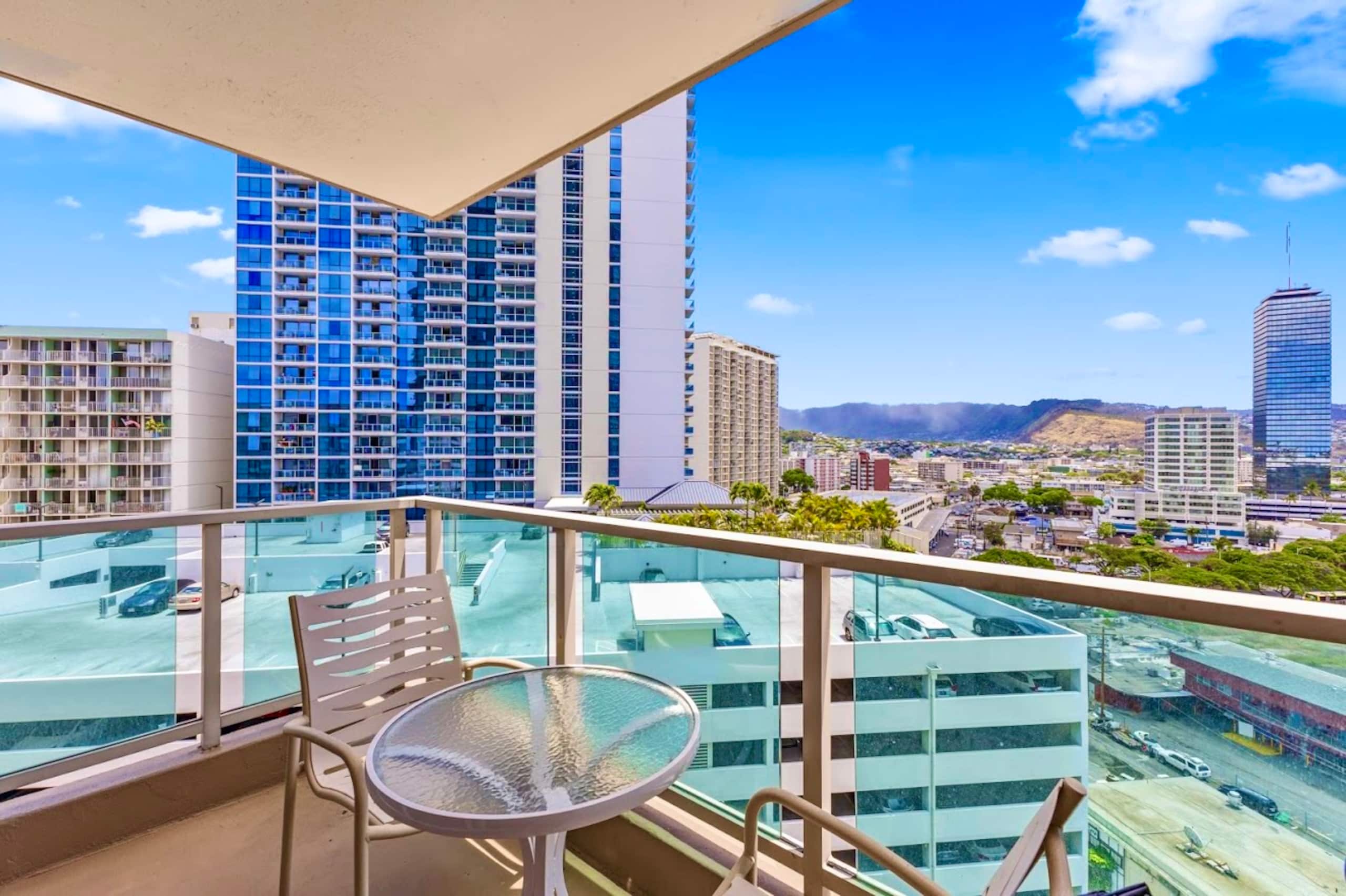 11FL-Upscale King Suite-Corner Unit-Ala Moana Hotel~ - Image 21